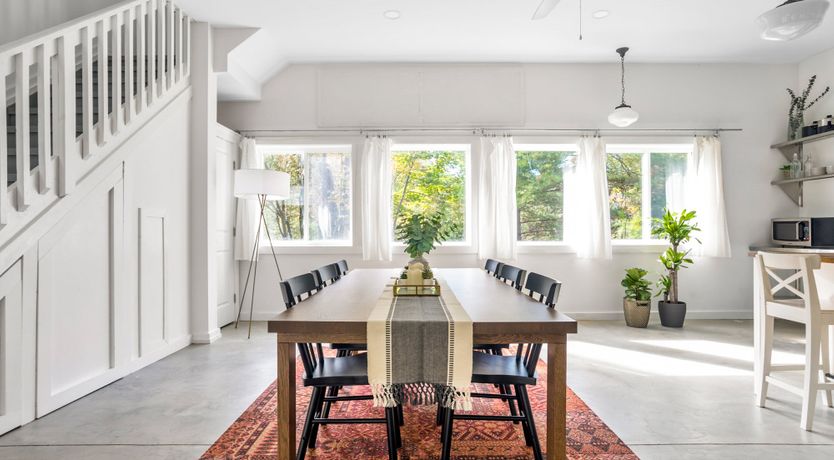 Photo of Woodpecker's Stop