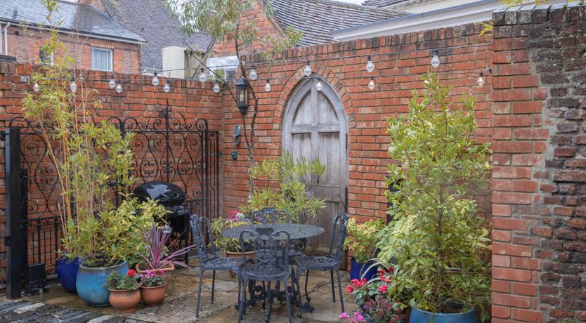 Photo of Tempus Fugit