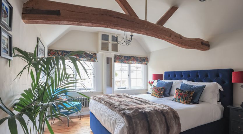 Photo of Tempus Fugit