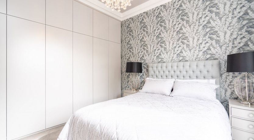 Photo of Light from the Chandelier