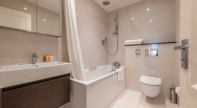 Photo of Glitter & Cream