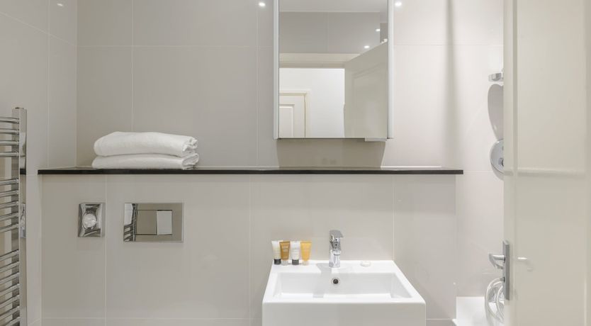 Photo of Glitter & Cream