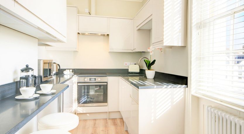 Photo of Regency Glow