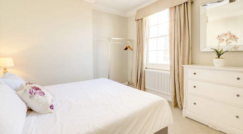 Photo of Regency Glow