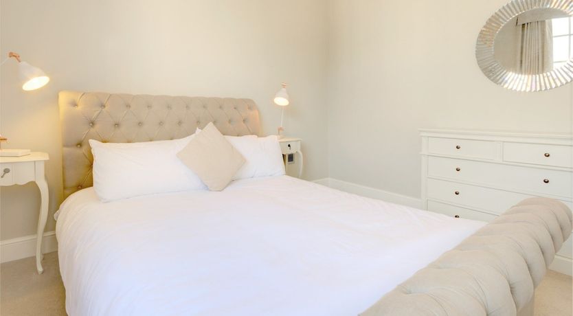 Photo of Regency Glow