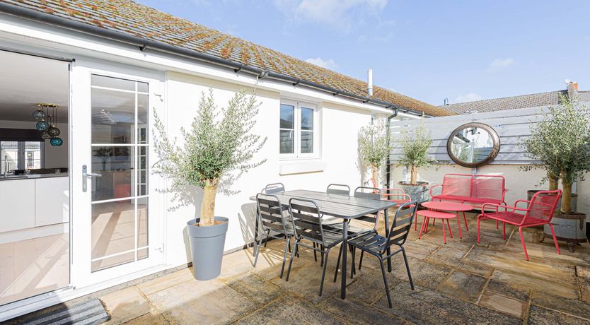 Photo of Reading Tea Leaves