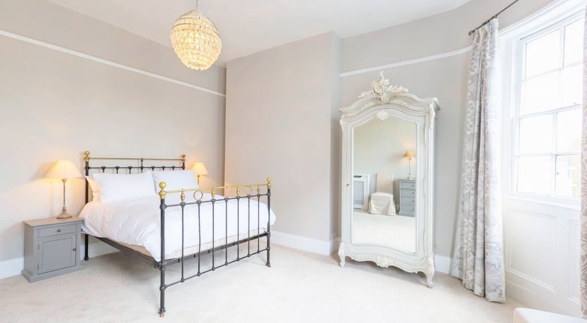 Photo of Royal Sweet