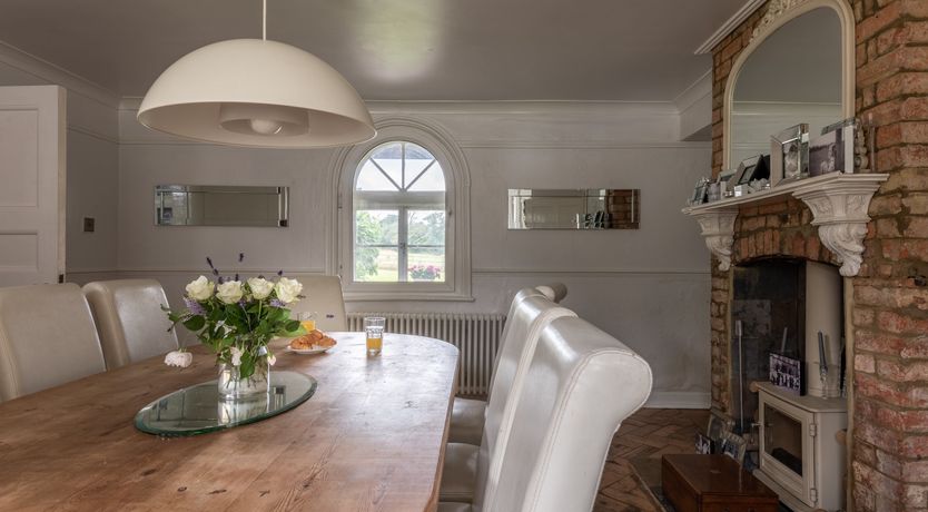 Photo of Dandelions & Daisies