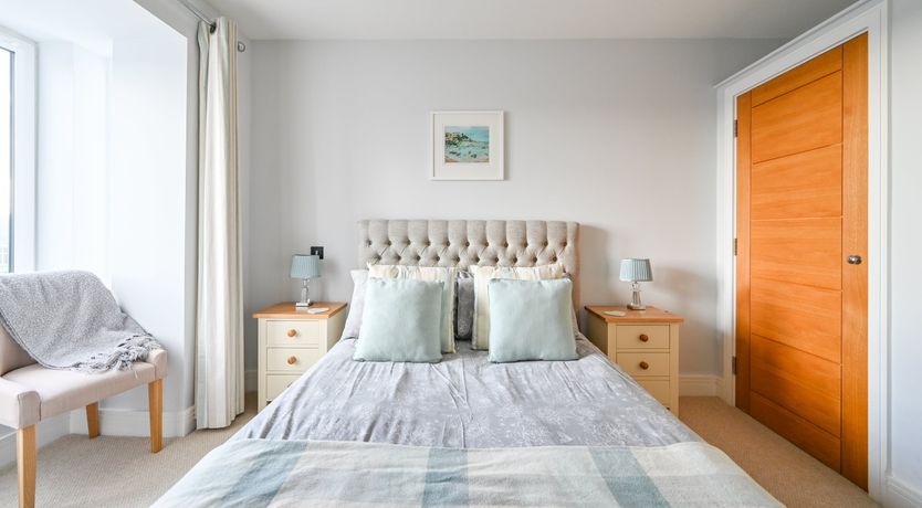 Photo of Seashells & Pearls