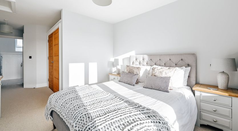 Photo of Seashells & Pearls