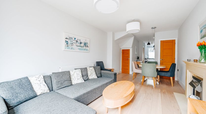 Photo of Seashells & Pearls