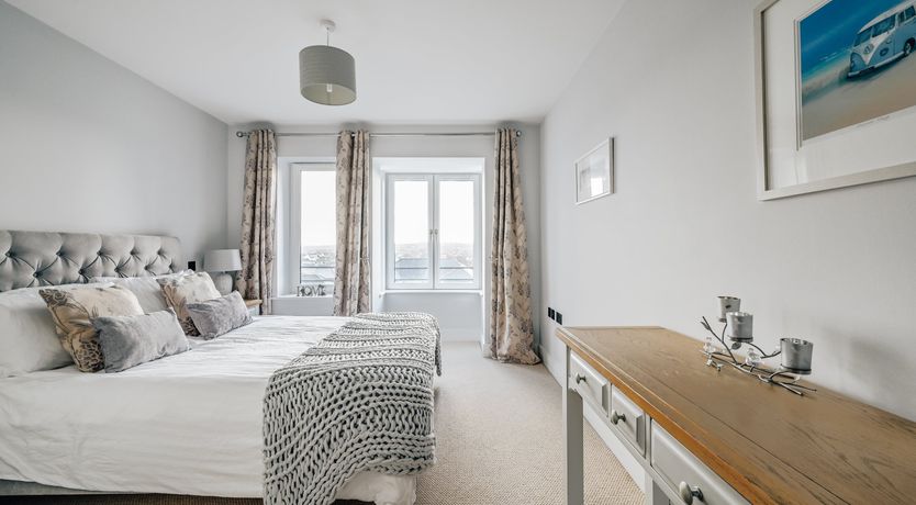 Photo of Seashells & Pearls