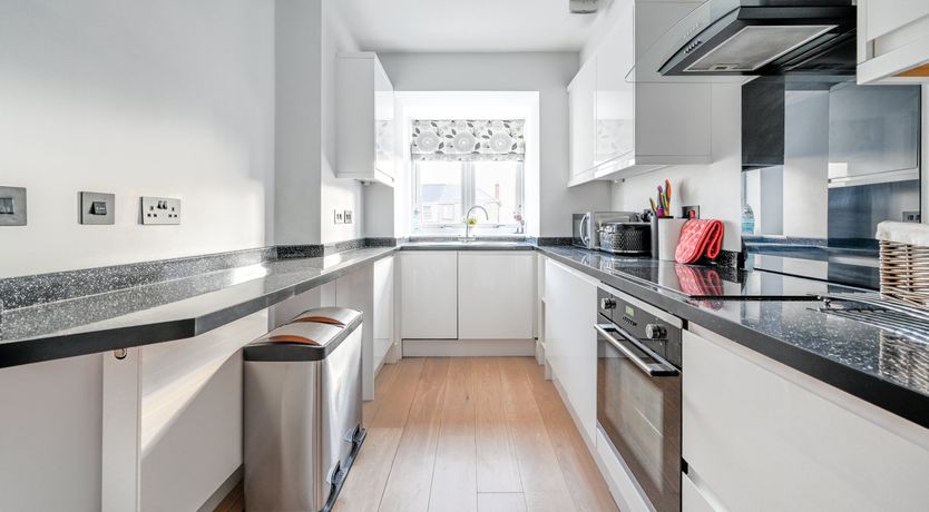 Photo of Seashells & Pearls