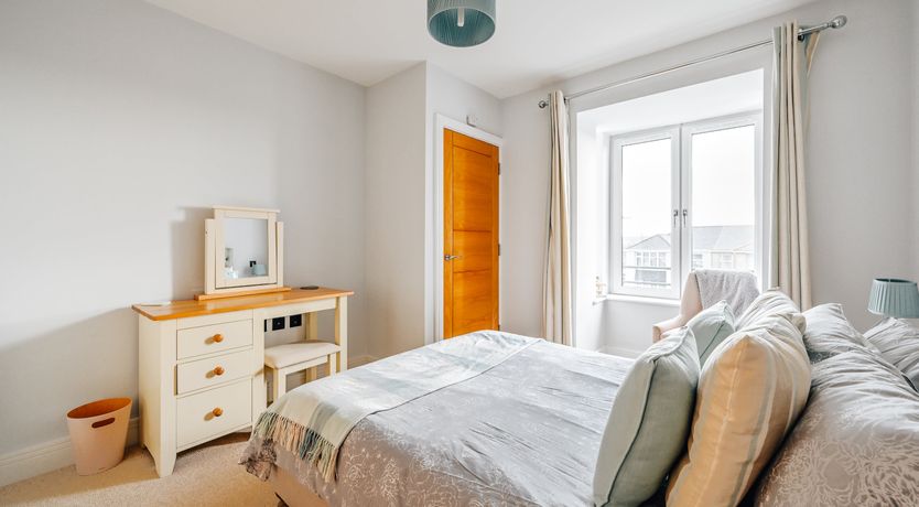 Photo of Seashells & Pearls