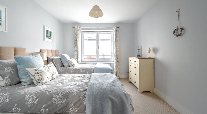 Photo of Seashells & Pearls