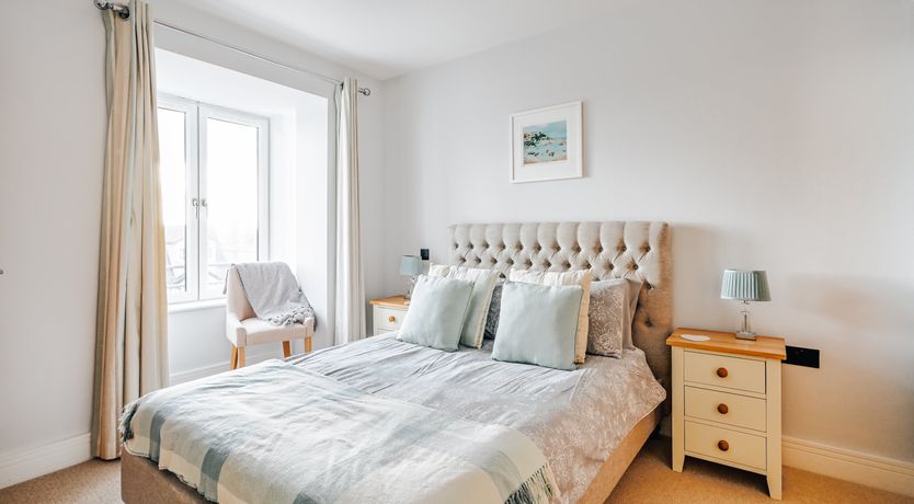 Photo of Seashells & Pearls