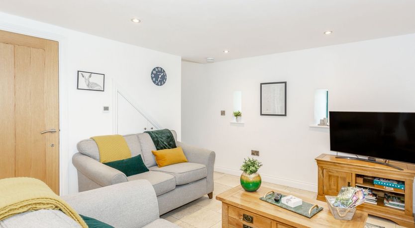 Photo of Pogles Wood Cottage