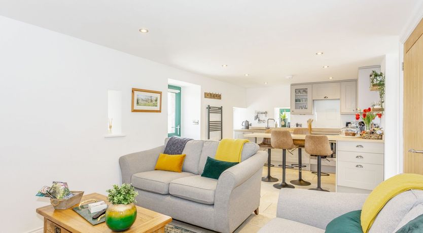 Photo of Pogles Wood Cottage