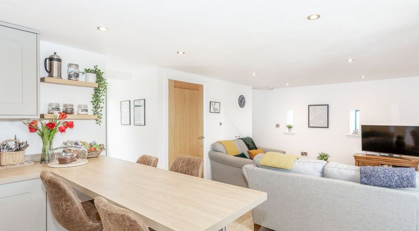 Photo of Pogles Wood Cottage