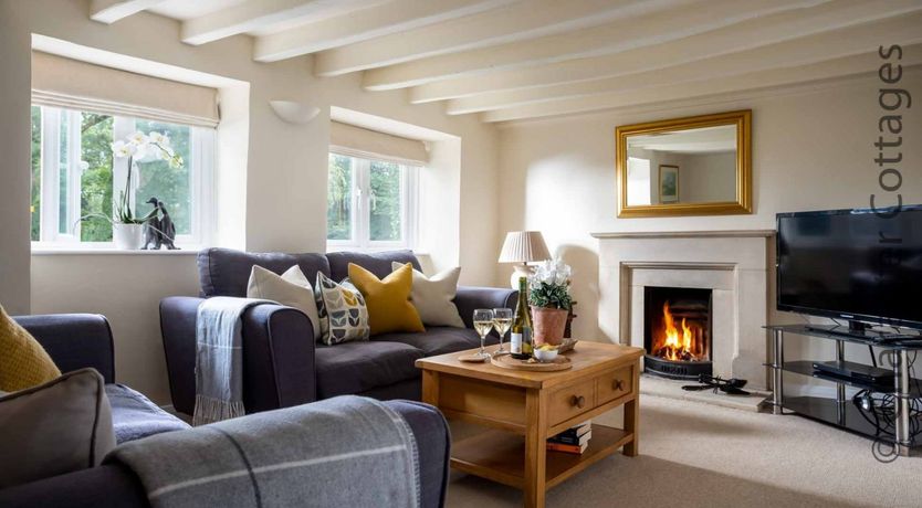 Photo of Weir Cottage