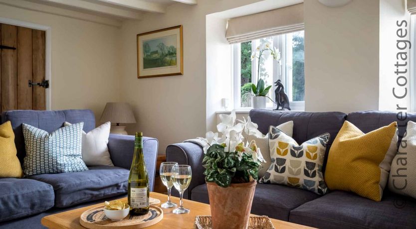 Photo of Weir Cottage