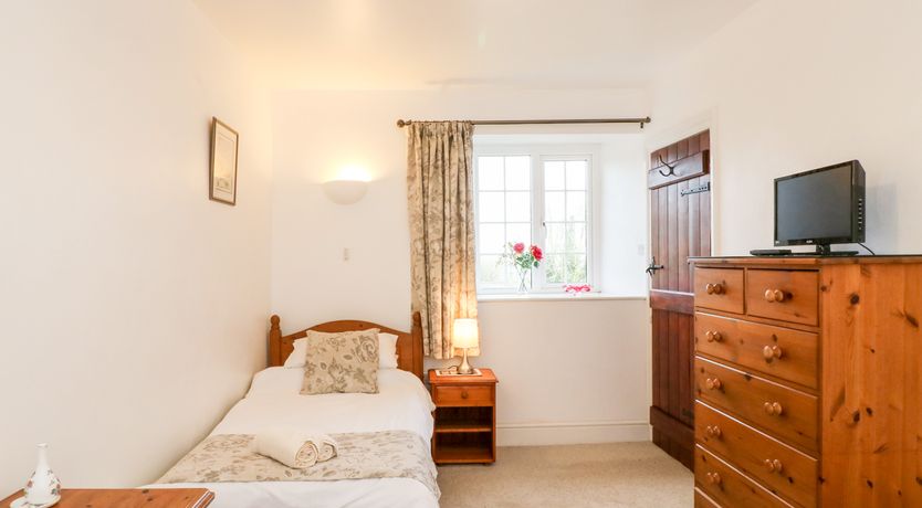 Photo of Littleham Court Cottage