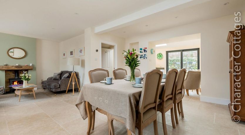 Photo of Wall Cottage