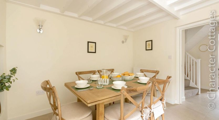 Photo of Holly Cottage (Middle Tysoe)