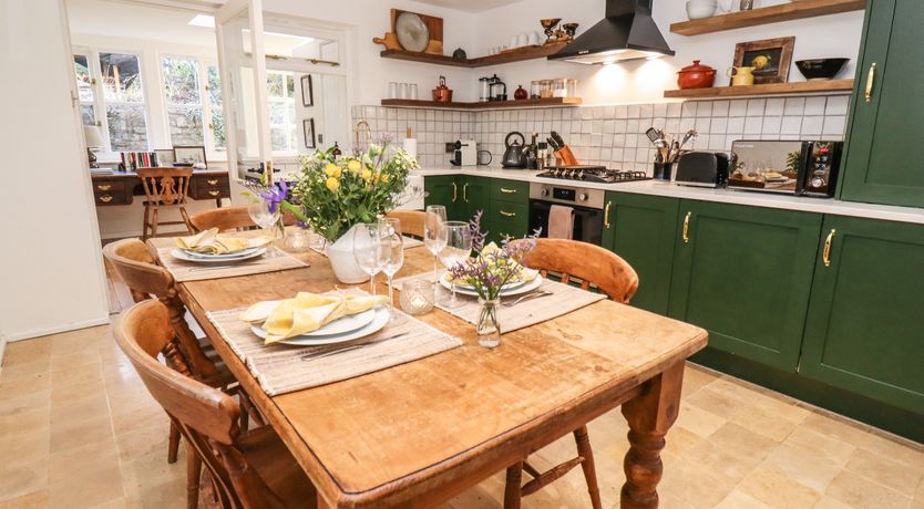 Photo of Royal Oak Cottage