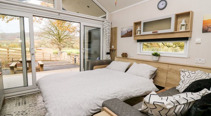 Photo of Oak Tree View