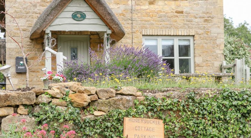 Photo of Honeysuckle Cottage (Brailes)