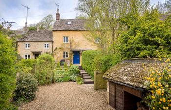 Dove Cottage (Naunton) Holiday Cottage