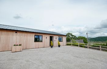 Ingleborough Lodge Holiday Cottage