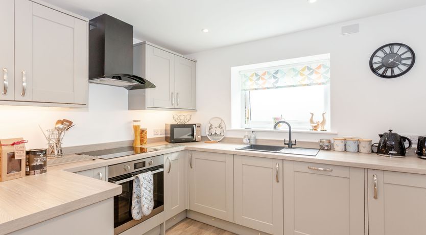 Photo of Eames Cottage