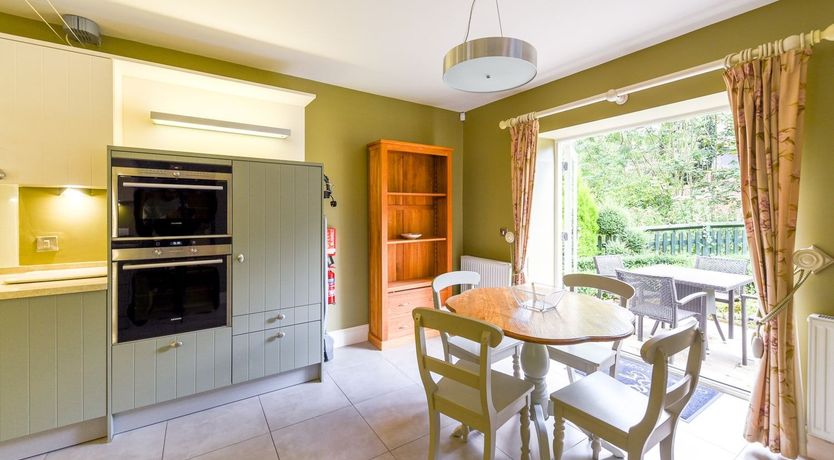 Photo of Ivy & Sea Grass