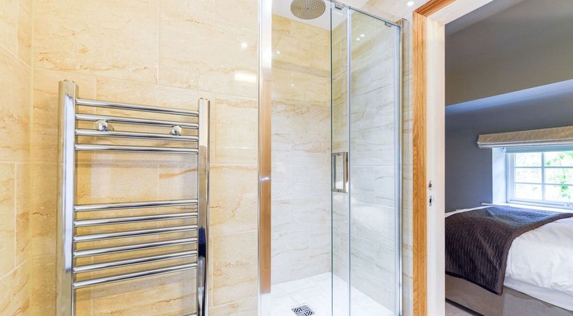 Photo of Ivy & Sea Grass