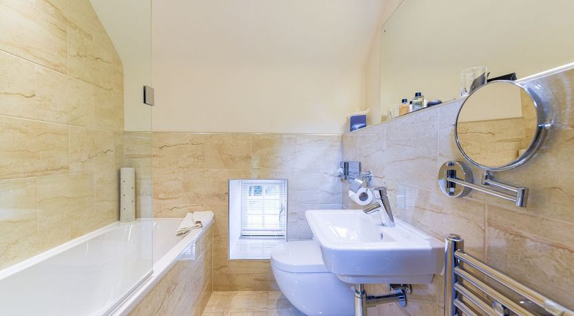 Photo of Ivy & Sea Grass