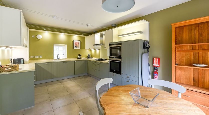 Photo of Ivy & Sea Grass