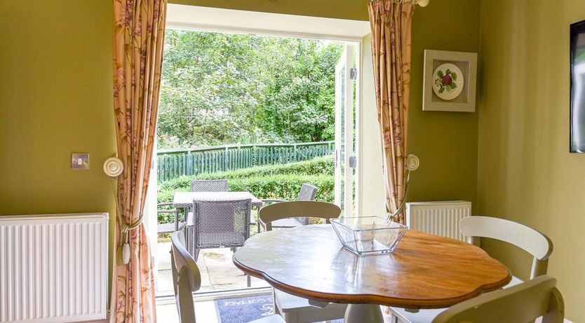 Photo of Ivy & Sea Grass