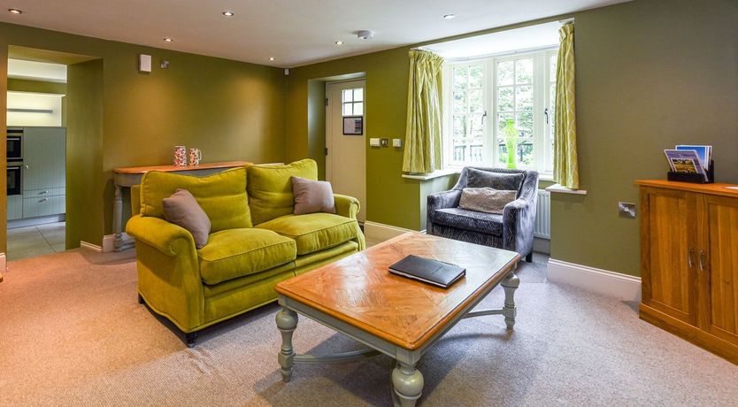 Photo of Ivy & Sea Grass