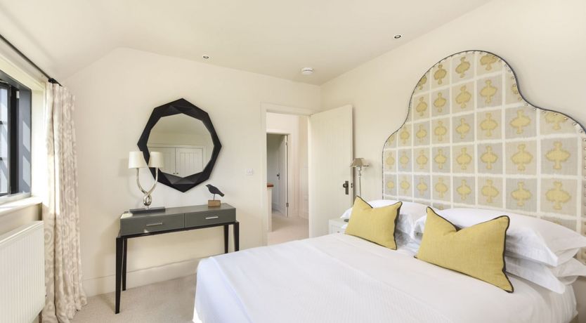 Photo of Catch the Pigeon