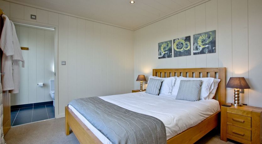 Photo of Hit the Deck