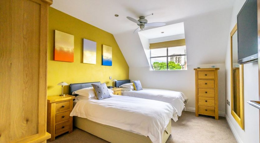 Photo of Mind How You Go