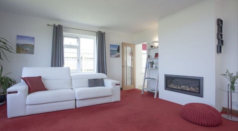 Photo of Sweet Nightingale