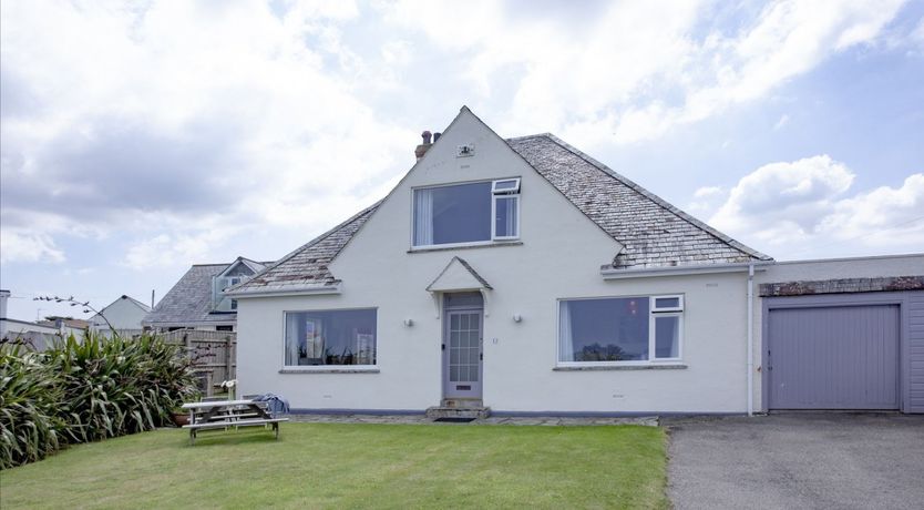 Photo of Sweet Nightingale