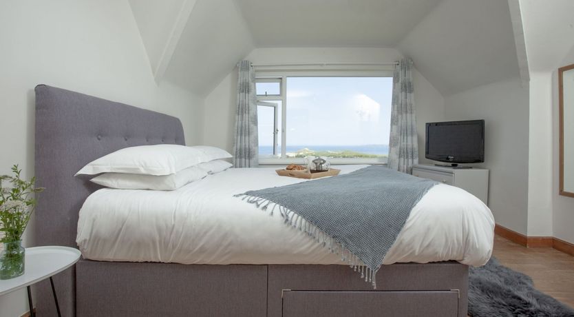 Photo of Sweet Nightingale