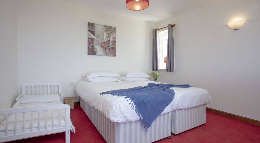 Photo of Sweet Nightingale