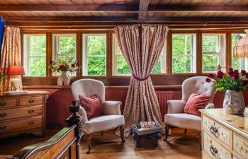 Summer Wine Holiday Cottage