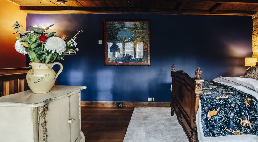 Photo of Summer Wine