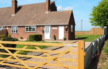 1 Woodhouse Cottages Holiday Cottage